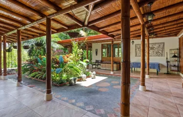 Finca Aracari – Your Natural Zen Awaits
