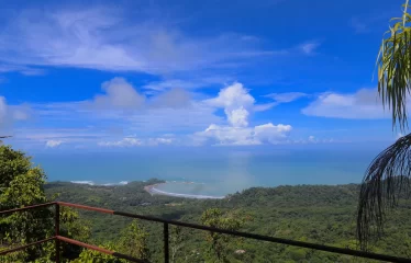 Huge 360 Degree Ocean View Property