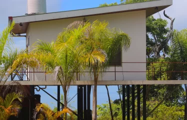 Huge 360 Degree Ocean View Property