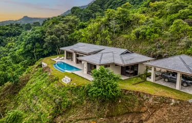 Brand New, Ocean View, Luxury Home - Ojochal.