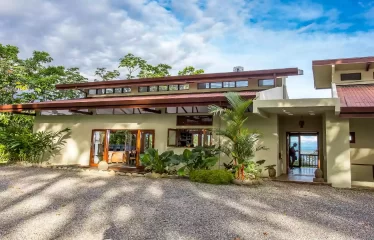 Impeccable Estate and Reserve, Overlooking Playa Hermosa, Uvita