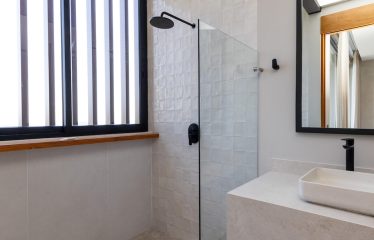 Investment Opportunity in Manuel Antonio, 6 Bedroom Luxury Ocean View Villa