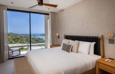 Investment Opportunity in Manuel Antonio, 6 Bedroom Luxury Ocean View Villa