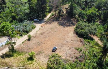 BEAUTIFUL PROPERTY MINUTES TO THE BEACH READY TO BUILD- 2.08 ACRES