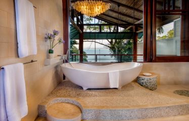 RENTAL INCOME PRODUCER 4 BEDROOM HOUSE IN MANUEL ANTONIO