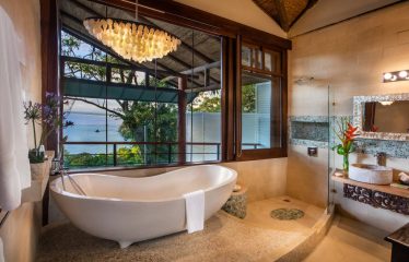 RENTAL INCOME PRODUCER 4 BEDROOM HOUSE IN MANUEL ANTONIO