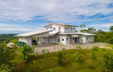 3 BEDROOM LUXURY HOME WITH EPIC OCEAN VIEWS – 3 ACRES