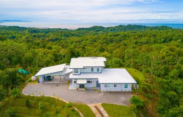 3 BEDROOM LUXURY HOME WITH EPIC OCEAN VIEWS – 3 ACRES