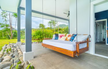 3 BEDROOM LUXURY HOME WITH EPIC OCEAN VIEWS – 3 ACRES