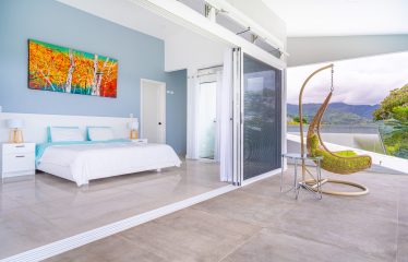 3 BEDROOM LUXURY HOME WITH EPIC OCEAN VIEWS – 3 ACRES