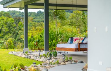 3 BEDROOM LUXURY HOME WITH EPIC OCEAN VIEWS – 3 ACRES