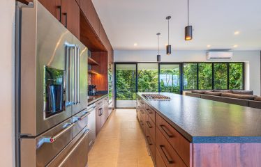 Luxury 3 Bedroom Home with Amazing Ocean Views Minutes to Uvita