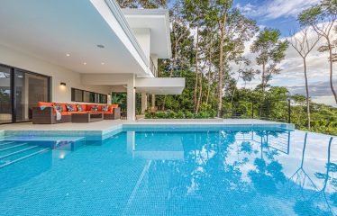 Luxury 3 Bedroom Home with Amazing Ocean Views Minutes to Uvita