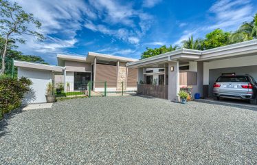 3 BEDROOM BEACH HOME IN THRIVING UVITA COMMUNITY – 0.14 ACRES