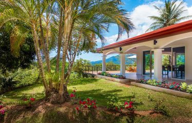 Ocean and Mountain 4 Bedroom Home with Guest Casita – 0.8 Acres