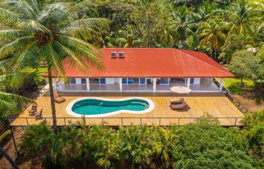 Ocean and Mountain 4 Bedroom Home with Guest Casita – 0.8 Acres