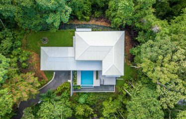 Luxury 3 Bedroom Home with Amazing Ocean Views Minutes to Uvita