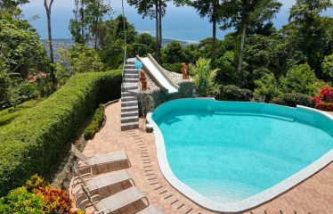 3 BEDROOM HOME WITH VIEWS TO THE WHALE TAIL – 1.25 ACRES