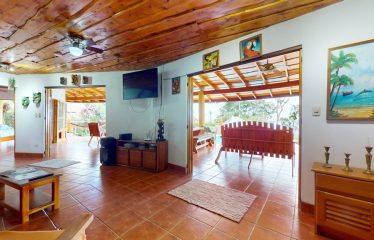 3 BEDROOM HOME WITH VIEWS TO THE WHALE TAIL – 1.25 ACRES