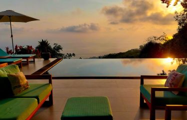 3 Bedroom Home with Ocean Views in Exclusive Community