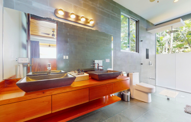 3 Bedroom Home with Ocean Views in Exclusive Community