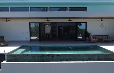 Ocean View 4 Bedroom Home Minutes to Uvita