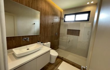 Ocean View 4 Bedroom Home Minutes to Uvita