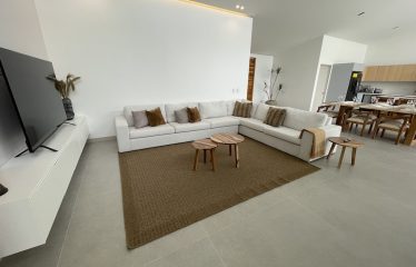 Ocean View 4 Bedroom Home Minutes to Uvita