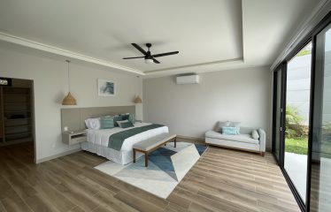 Ocean View 4 Bedroom Home Minutes to Uvita