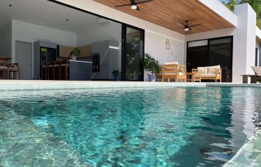 Ocean View 4 Bedroom Home Minutes to Uvita