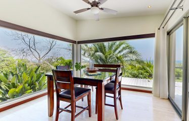 Beautiful Villa with Separate Studio Apartment