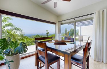 Beautiful Villa with Separate Studio Apartment