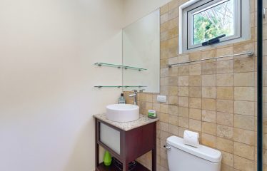 Beautiful Villa with Separate Studio Apartment