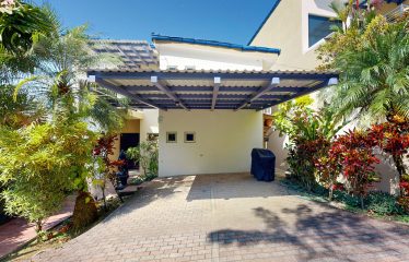 Beautiful Villa with Separate Studio Apartment