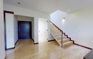 Beautiful Villa with Separate Studio Apartment