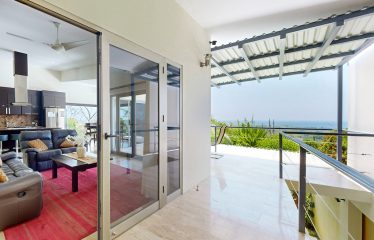 Beautiful Villa with Separate Studio Apartment