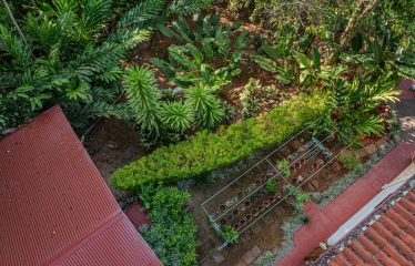 MEDITERRANEAN HOME WITH SPLENDID OCEAN AND JUNGLE VIEW – 2 ACRES