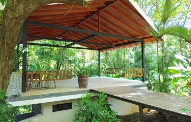 5 BEDROOM PROPERTY WITH HUGE COMMERCIAL POTENCIAL