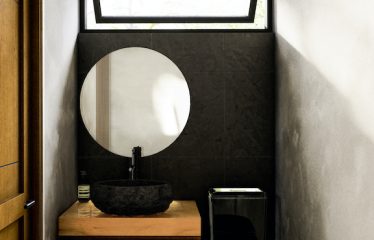 LUXURY 3 BEDROOM HOME IN OJOCHAL WITH BEAUTIFUL OCEAN VIEWS