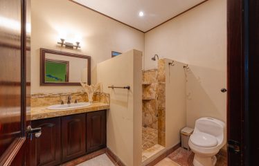 6 BEDROOM HOME WITH OCEAN VIEW AND PRIVACY – 3.52 ACRES