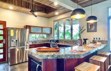 4 BEDROOM OCEAN VIEW HOME WITH GUEST CASITA – 2.4 ACRES