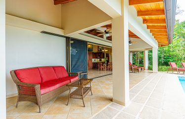 PRIVATE VILLA WITH WHALE TAIL OCEAN VIEW CLOSE TO DOWNTOWN UVITA