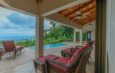 PRIVATE VILLA WITH WHALE TAIL OCEAN VIEW CLOSE TO DOWNTOWN UVITA
