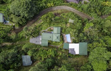 WHALE TAIL VIEW HOME AND GUEST CASITA – 8.68 ACRES