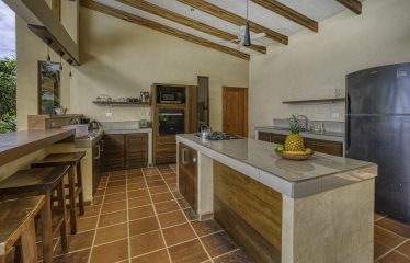 WHALE TAIL VIEW HOME AND GUEST CASITA – 8.68 ACRES