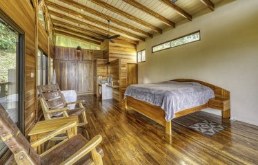 WHALE TAIL VIEW HOME AND GUEST CASITA – 8.68 ACRES