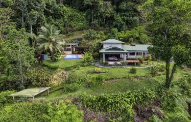 WHALE TAIL VIEW HOME AND GUEST CASITA – 8.68 ACRES