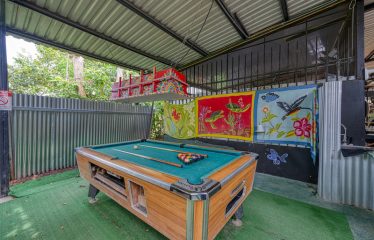 BEAUTIFUL 17 ROOM HOTEL IN UVITA