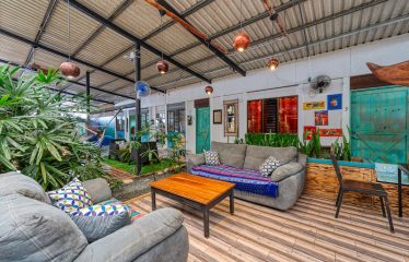 BEAUTIFUL 17 ROOM HOTEL IN UVITA