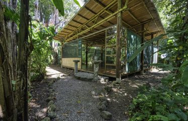 BEACHFRONT ECO LODGE RETREAT IN OSA PENINSULA